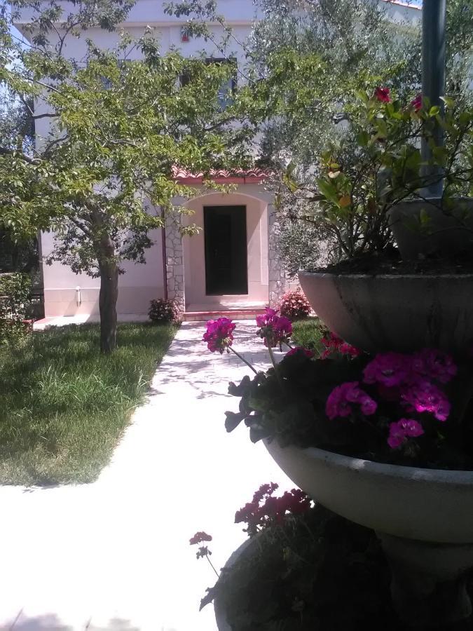 Borgo Cerasa Bed and Breakfast Vieste Exteriör bild